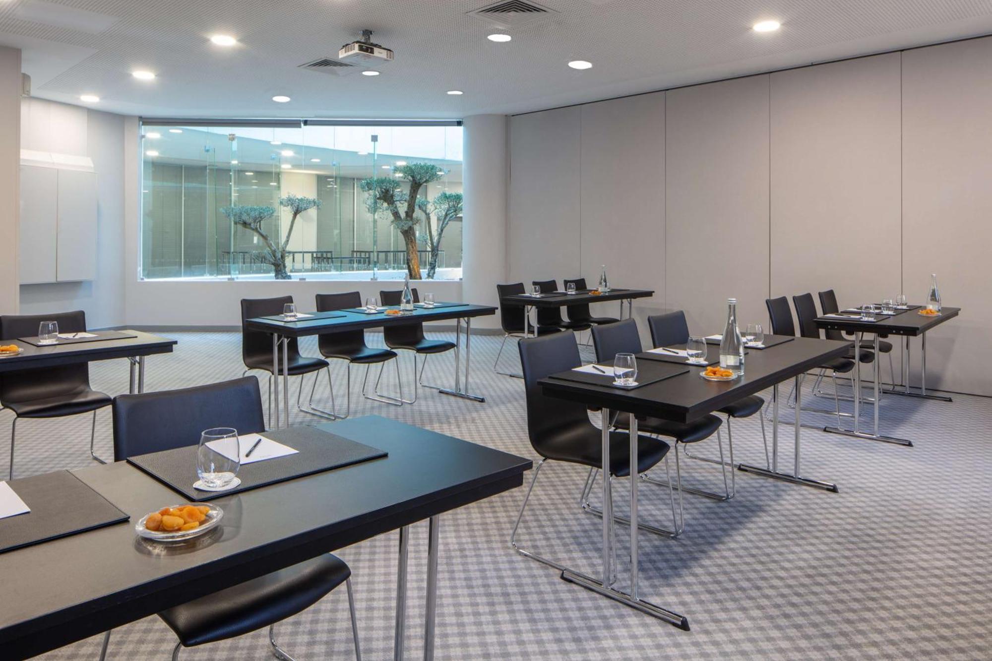 Hotel Tivoli Oriente 4*